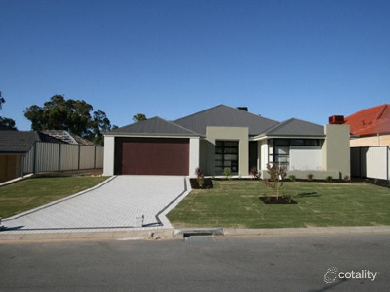 111 Meadow Springs Dr, Meadow Springs, WA 6210