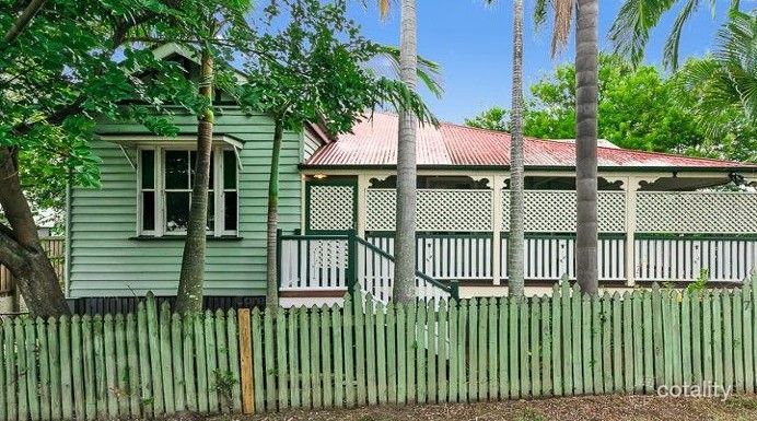 7 Lyons Tce, Windsor, QLD 4030