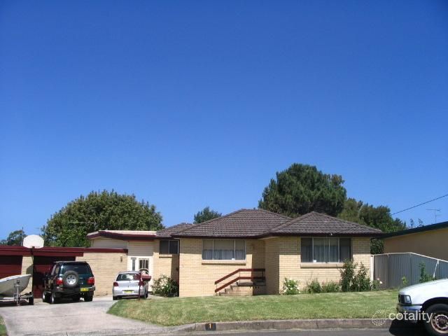 1 Bligh Pl, Barrack Heights, NSW 2528