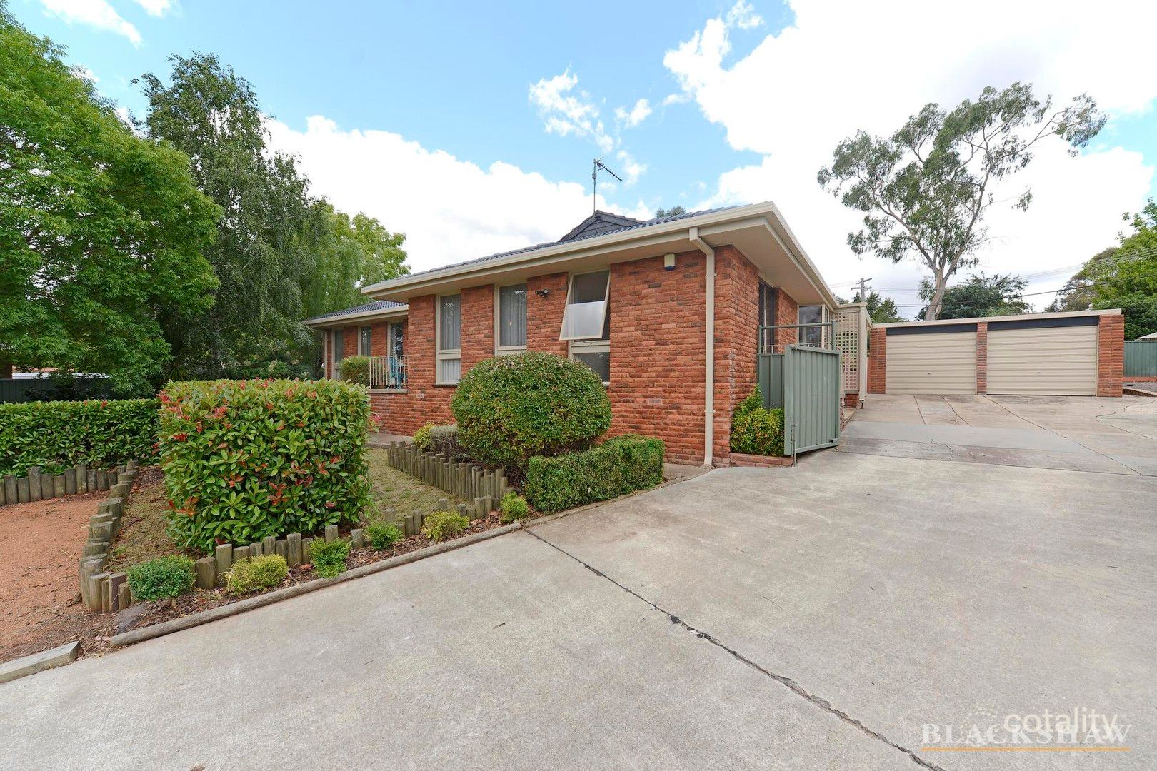 6 Spiers Pl, Wanniassa, ACT 2903