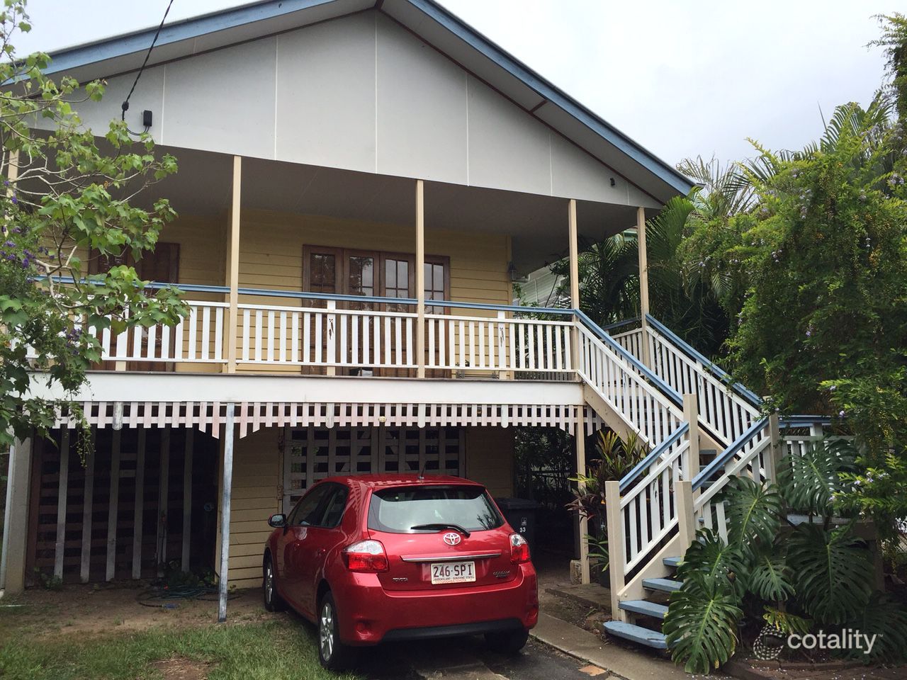 33 Essex Rd, Indooroopilly, QLD 4068