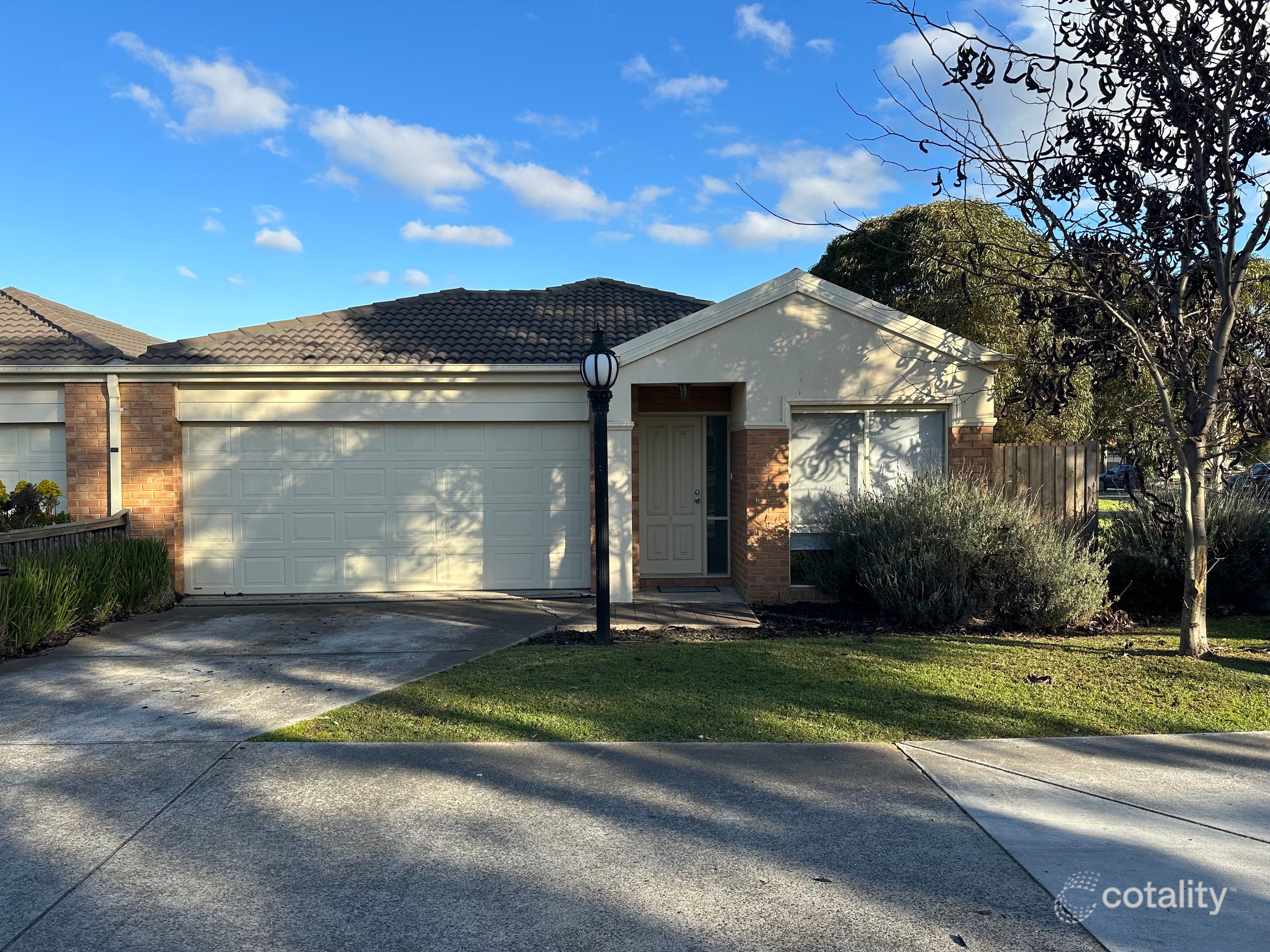 2 Tintern Loop, Hillside, VIC 3037