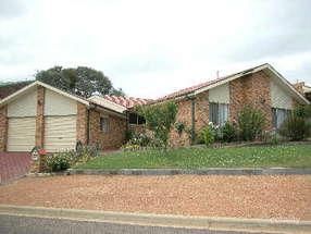 1/25 Halloran Dr, Jerrabomberra, NSW 2619