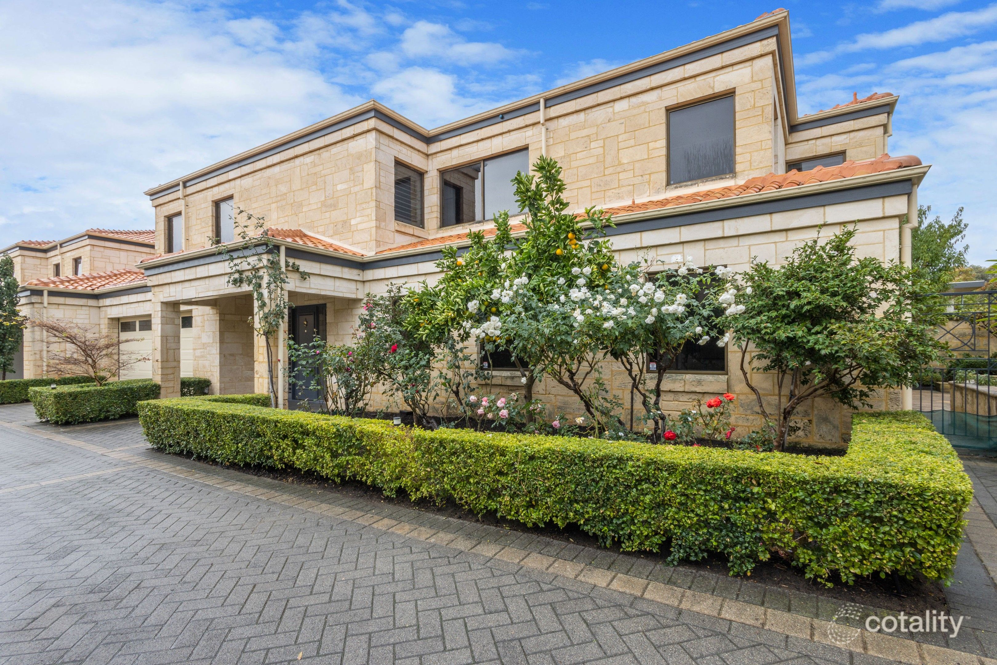 6/101 Bindaring Pde, Claremont, WA 6010
