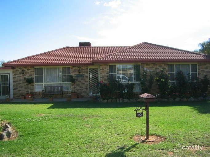 10 Worooma Cres, Manilla, NSW 2346