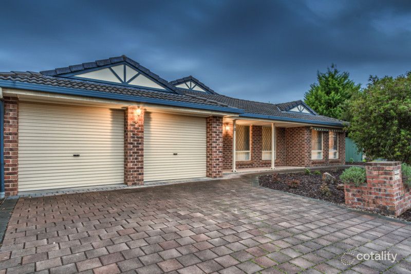 2 Buckingham Ct, Windsor Gardens, SA 5087