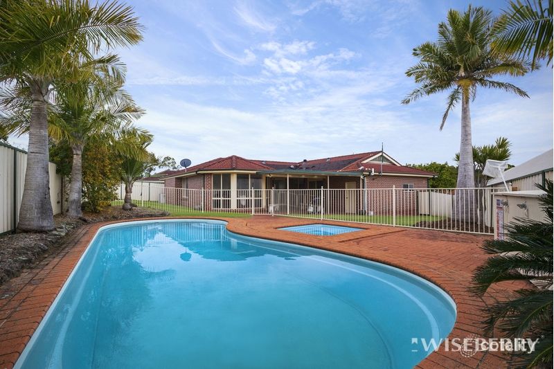 3 Kalimna Cl, Lake Haven, NSW 2263
