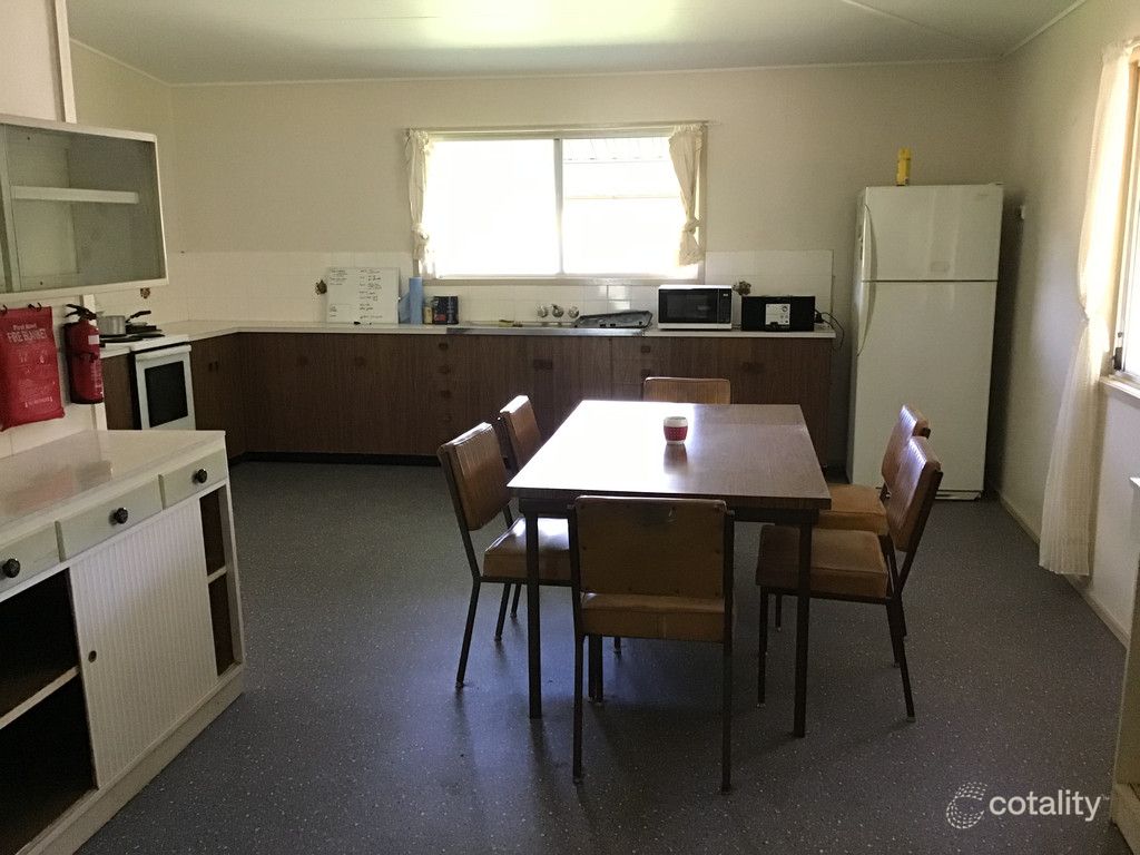 4 English St, Gin Gin, QLD 4671