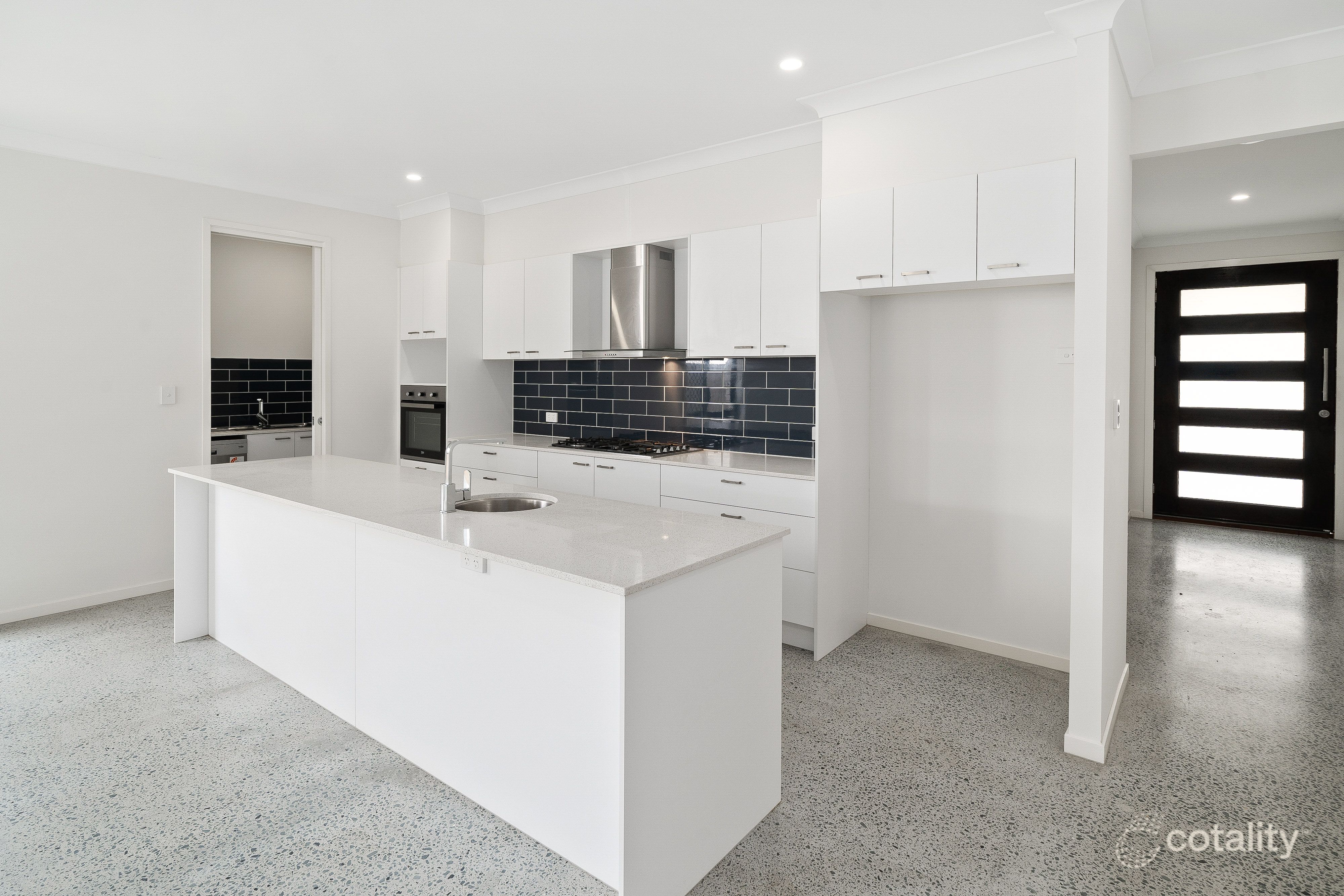 63 Mcgoldrick St, Flagstone, QLD 4280