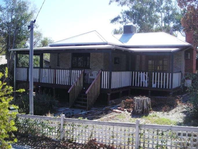 5 Frederic St, Koongamia, WA 6056