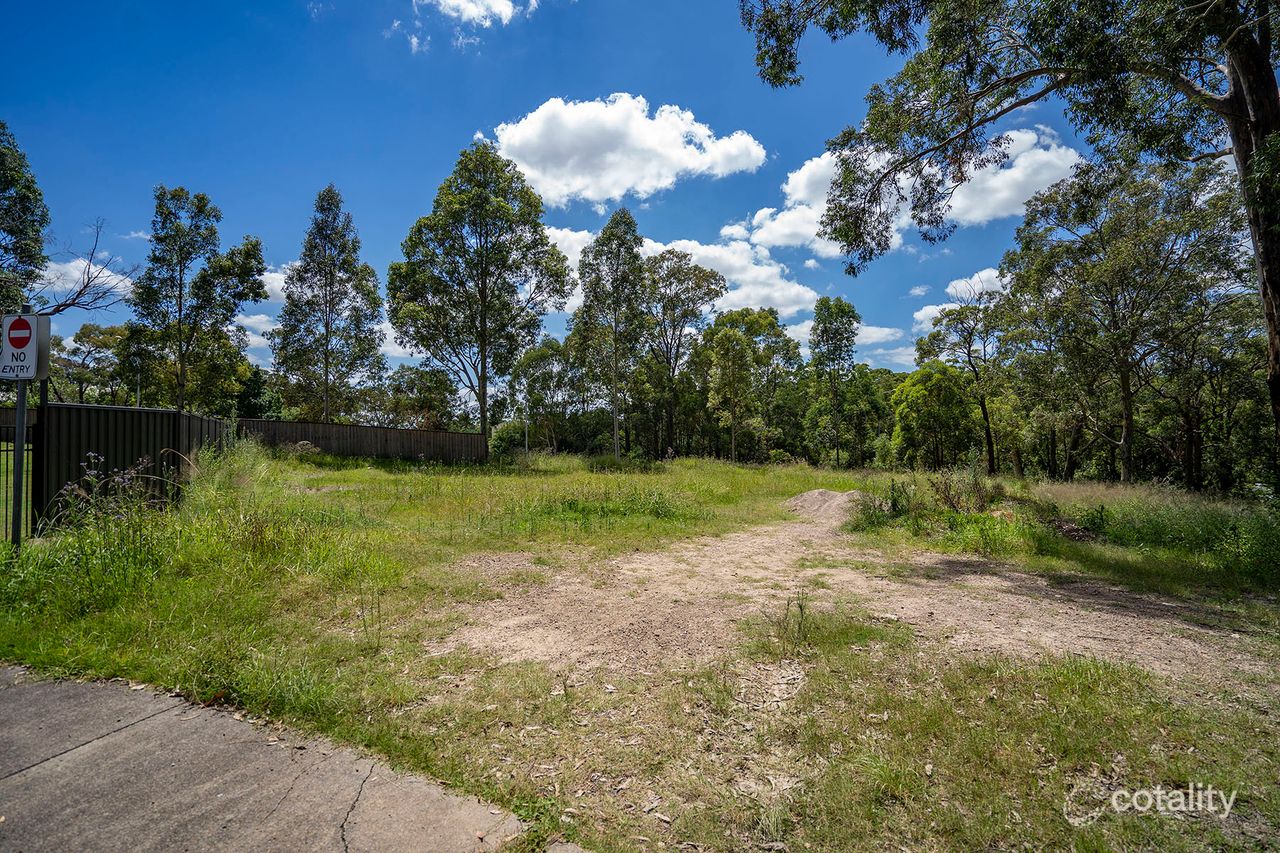18 Bellbird Cl, Fletcher, NSW 2287