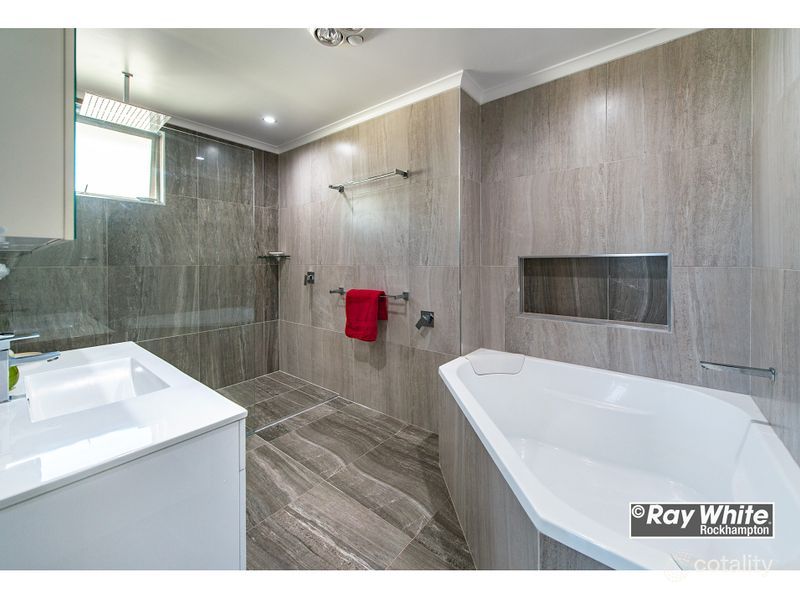 174 Wooster St, Berserker, QLD 4701