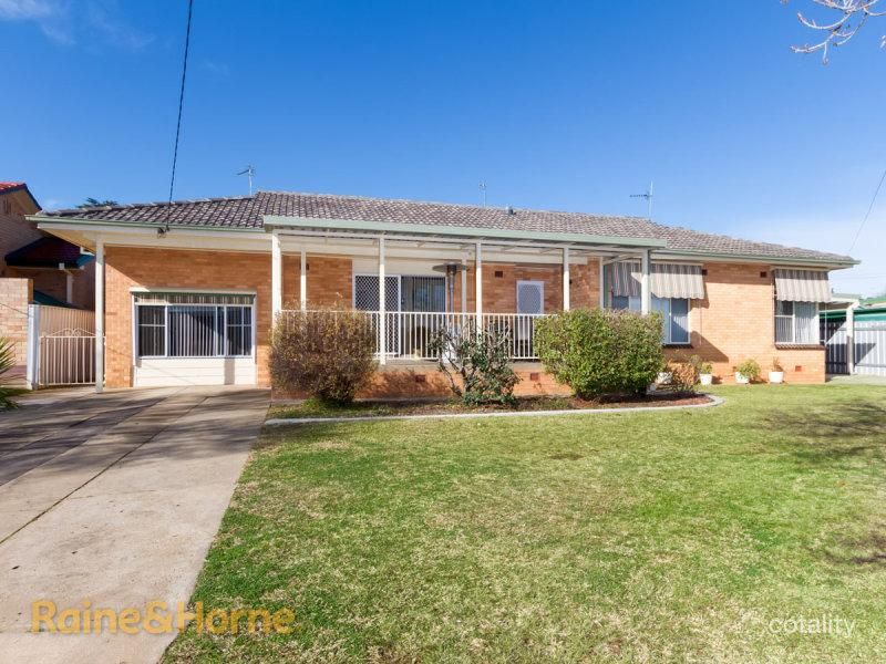 27 Nilma Ave, Mount Austin, NSW 2650