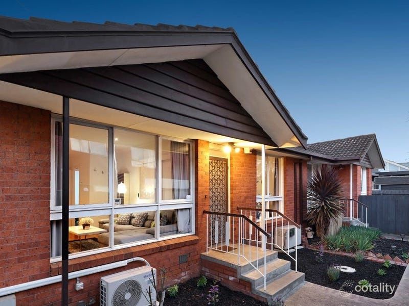 2/1 Carlton St, Mckinnon, VIC 3204
