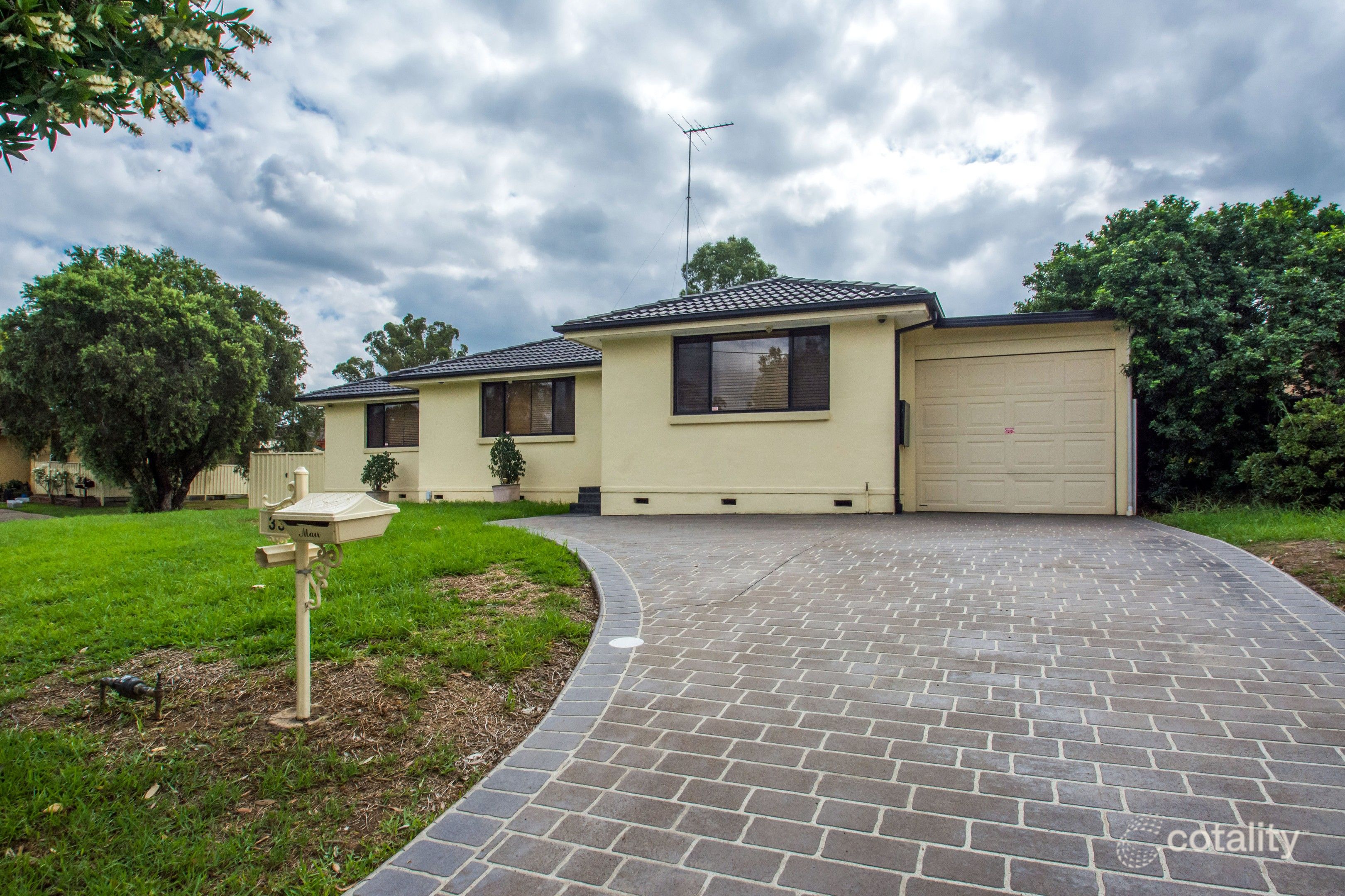 33 Rugby St, Cambridge Park, NSW 2747