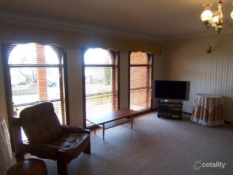 6 Lawrence St, Cootamundra, NSW 2590
