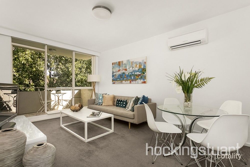3/211 Brighton Rd, Elwood, VIC 3184