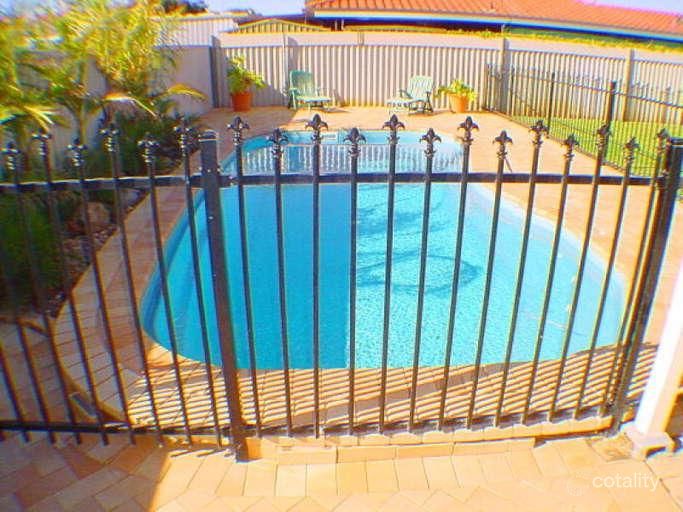 12 Winthrop Ct, North Haven, SA 5018