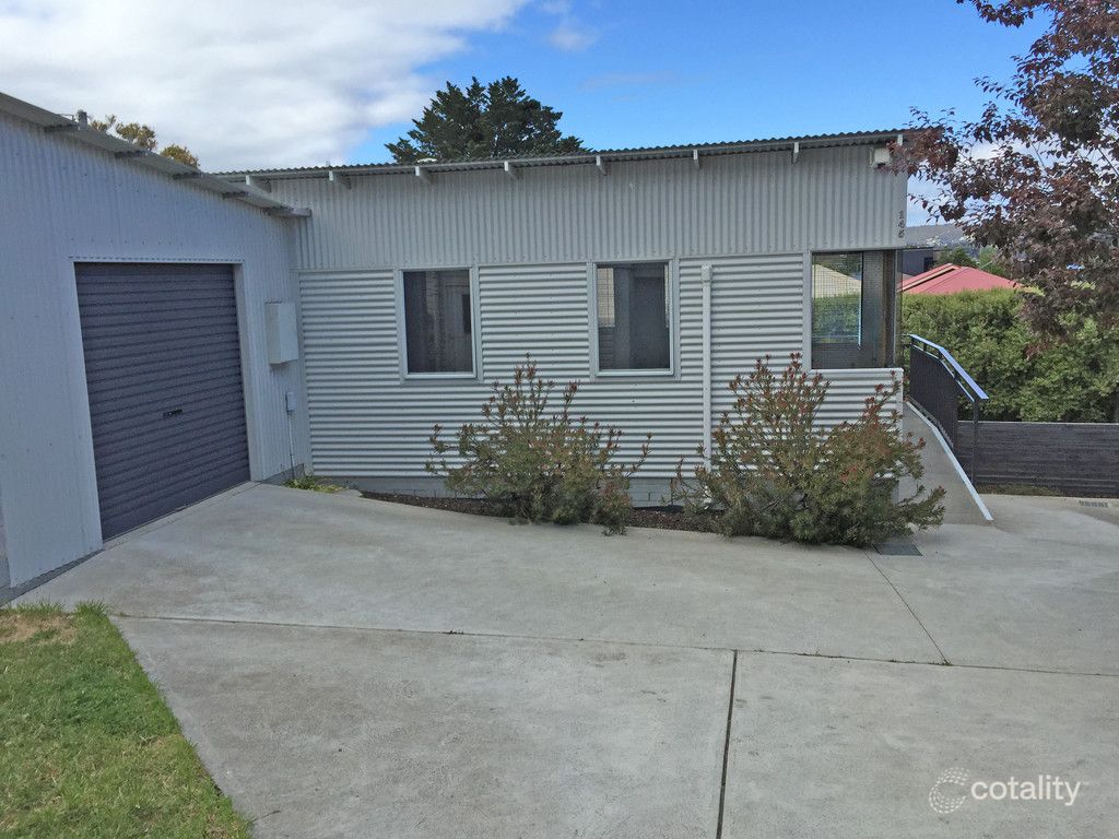 145a Derwent Ave, Lindisfarne, TAS 7015