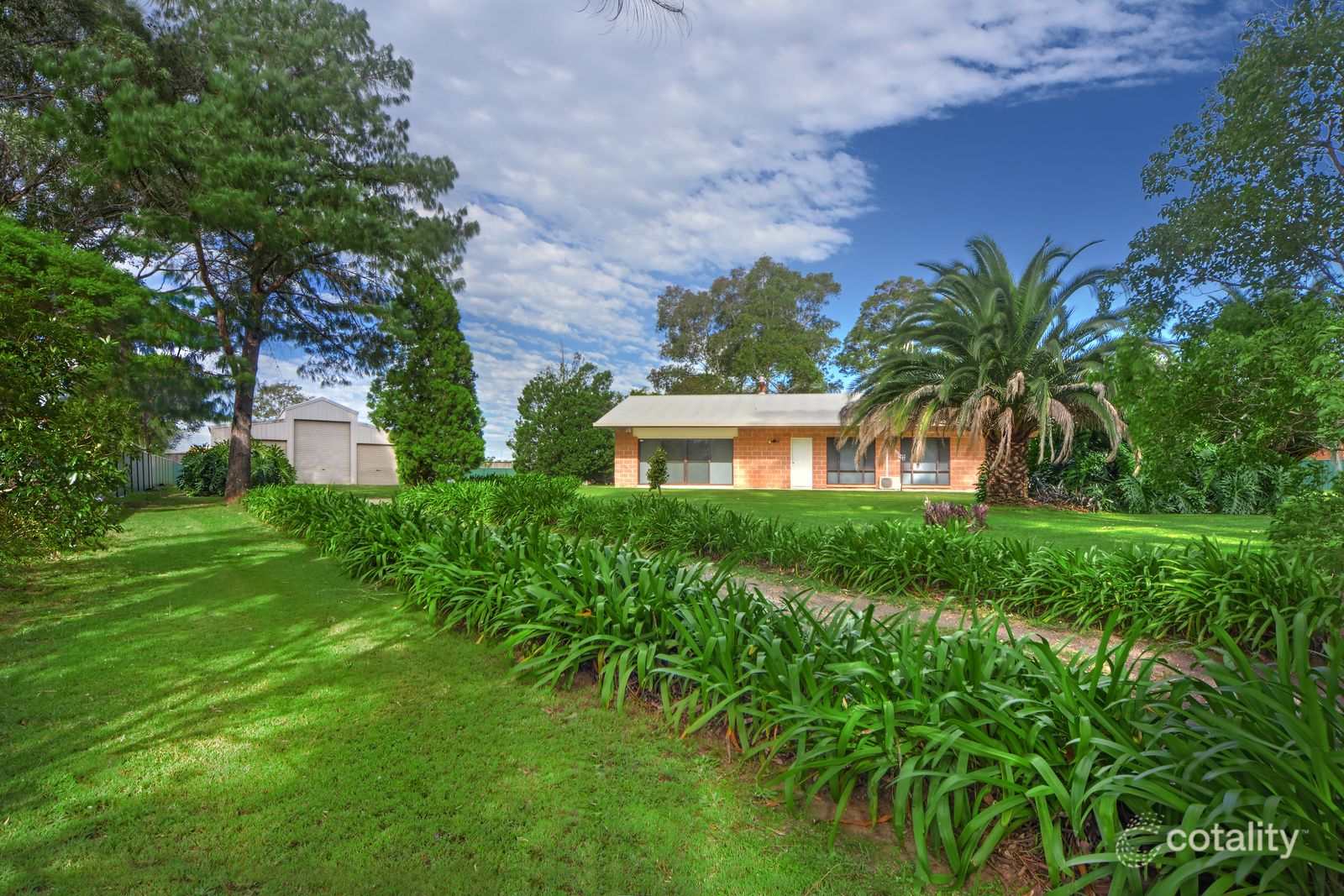 6 Elvin Dr, Bomaderry, NSW 2541