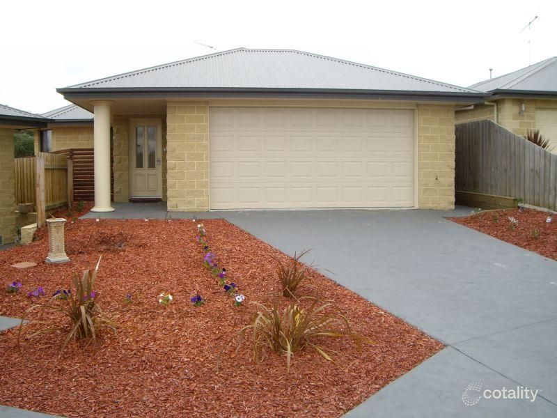 1/28 Colli Dr, Newborough, VIC 3825