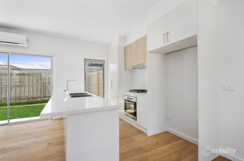 2/19 Basil St, Newport, VIC 3015