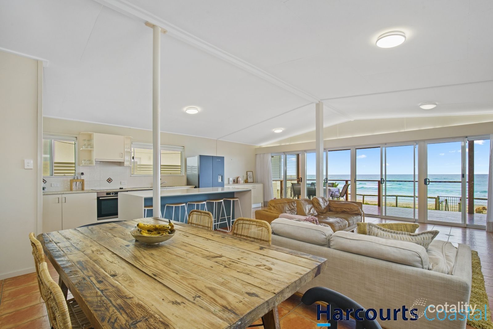 195 Jefferson Lane, Palm Beach, QLD 4221