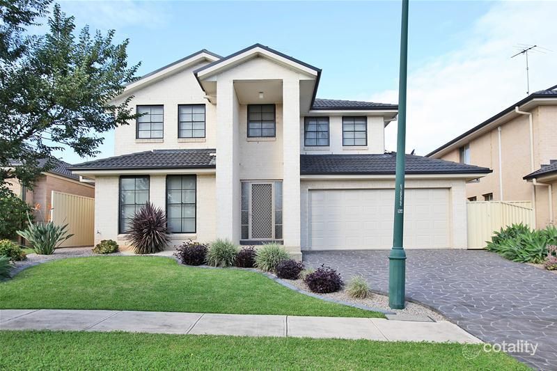 9 Bradley Dr, Harrington Park, NSW 2567