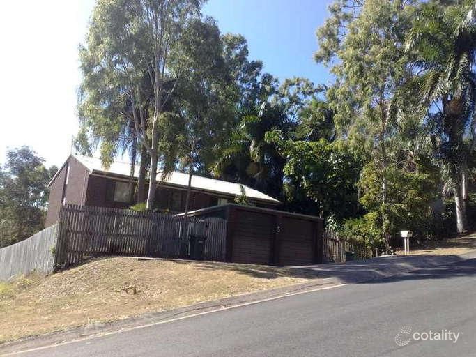 5 Barnes Pl, Cannonvale, QLD 4802