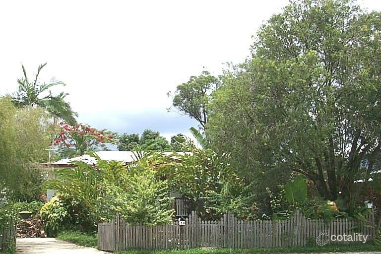 2/37 Macilwraith St, Manoora, QLD 4870