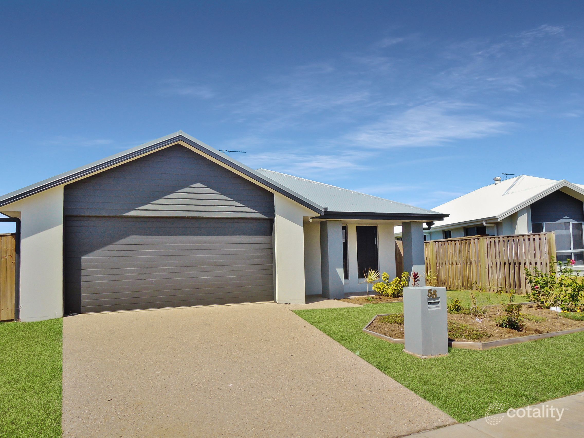 55 Newport Pde, Blacks Beach, QLD 4740