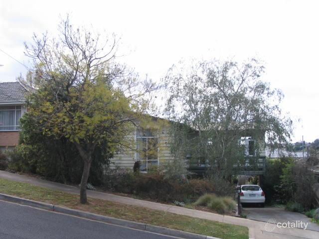 6 Lind St, Strathmore, VIC 3041