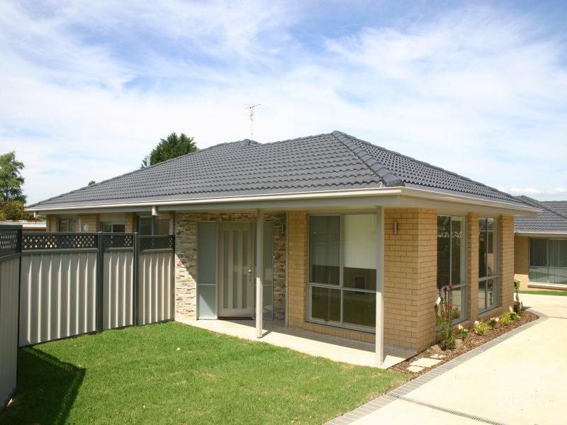 2/54 Clifford St, Warragul, VIC 3820