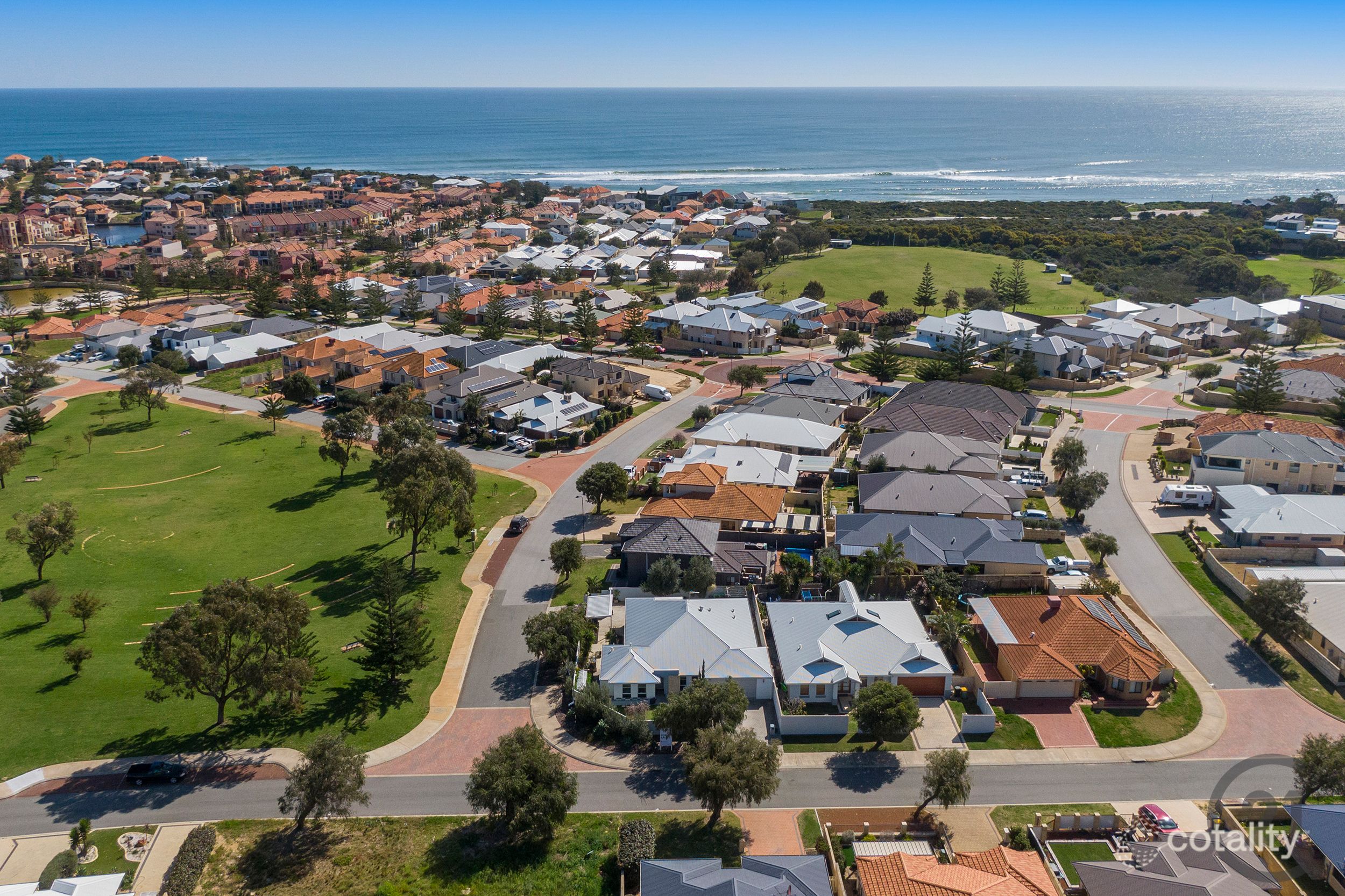 14 Conch Way, Wannanup, WA 6210