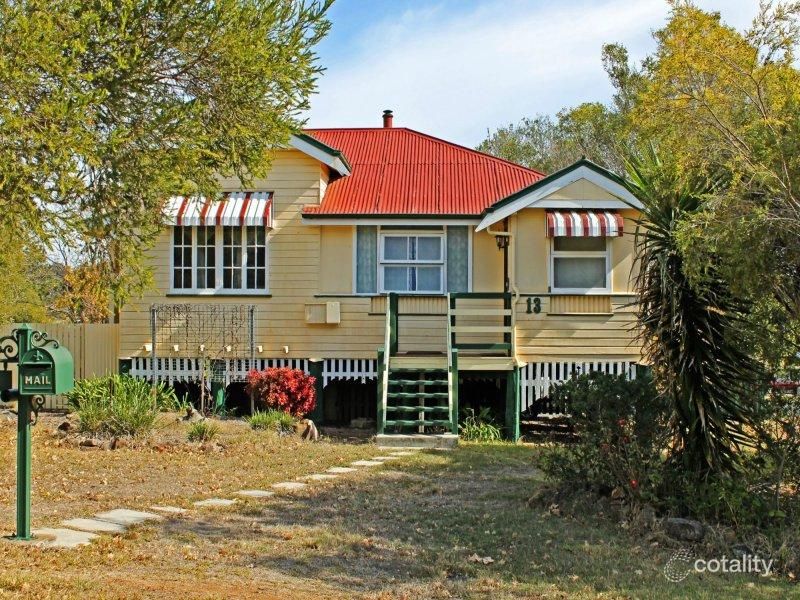 13 Douglas St, Warwick, QLD 4370
