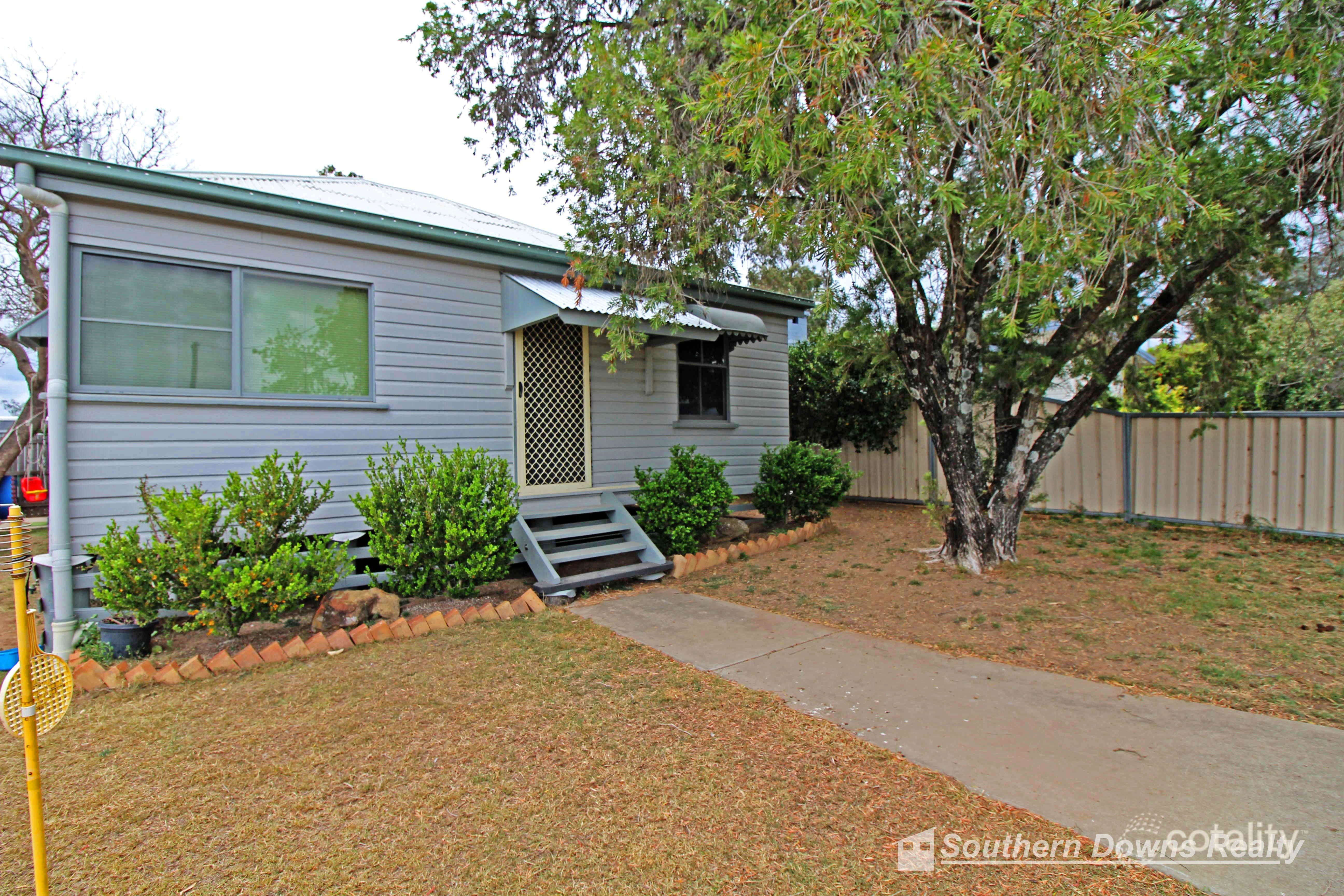 20 George St, Warwick, QLD 4370