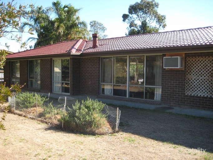 17 Bruce Ave, Keith, SA 5267