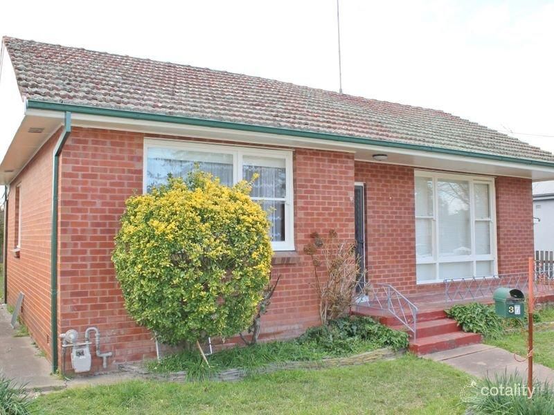 37 Stewart St, Bathurst, NSW 2795