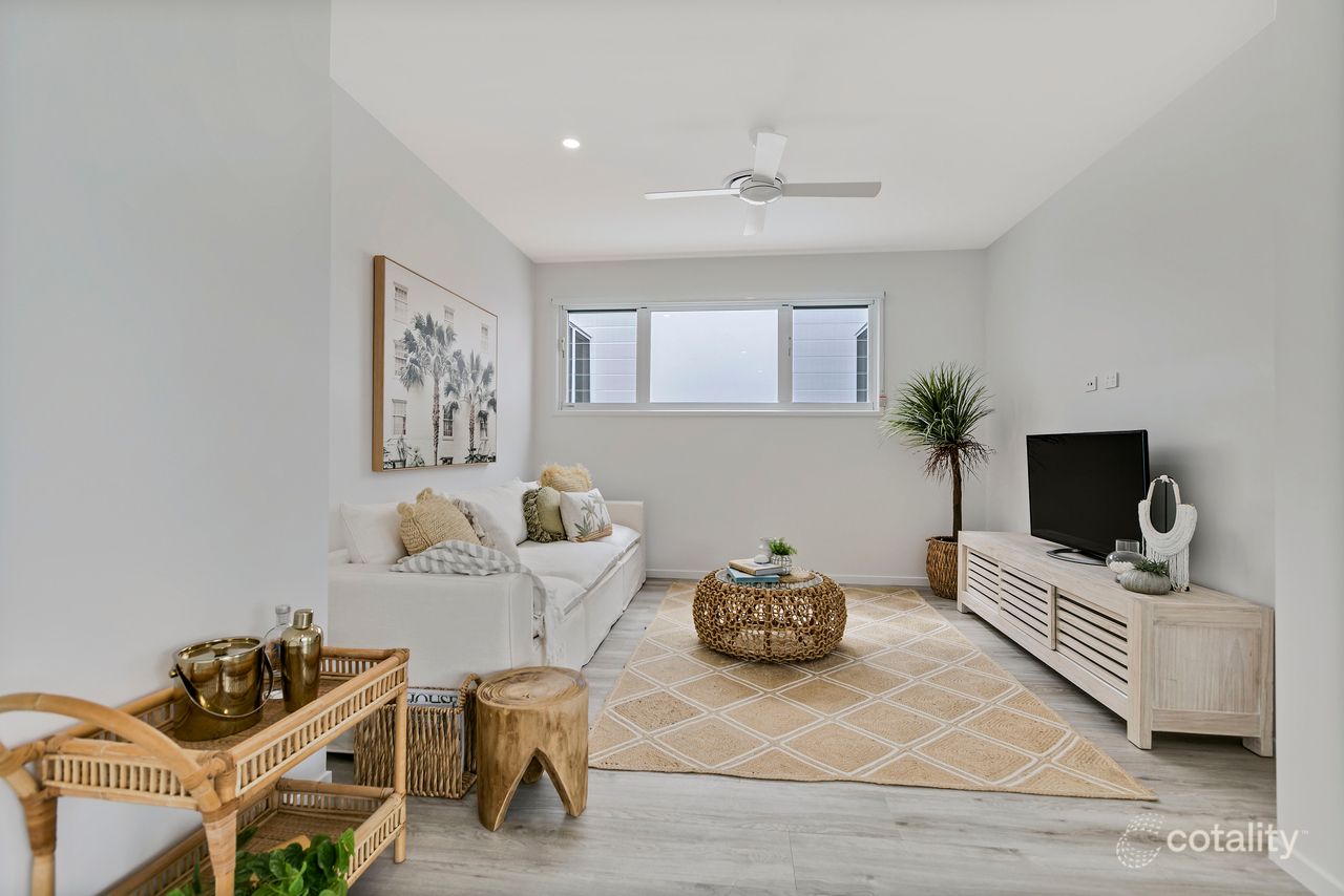2/12 Swinbourne Lane, Maroochydore, QLD 4558