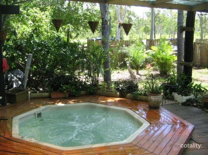 6 O'Flynn Cres, Midge Point, QLD 4799