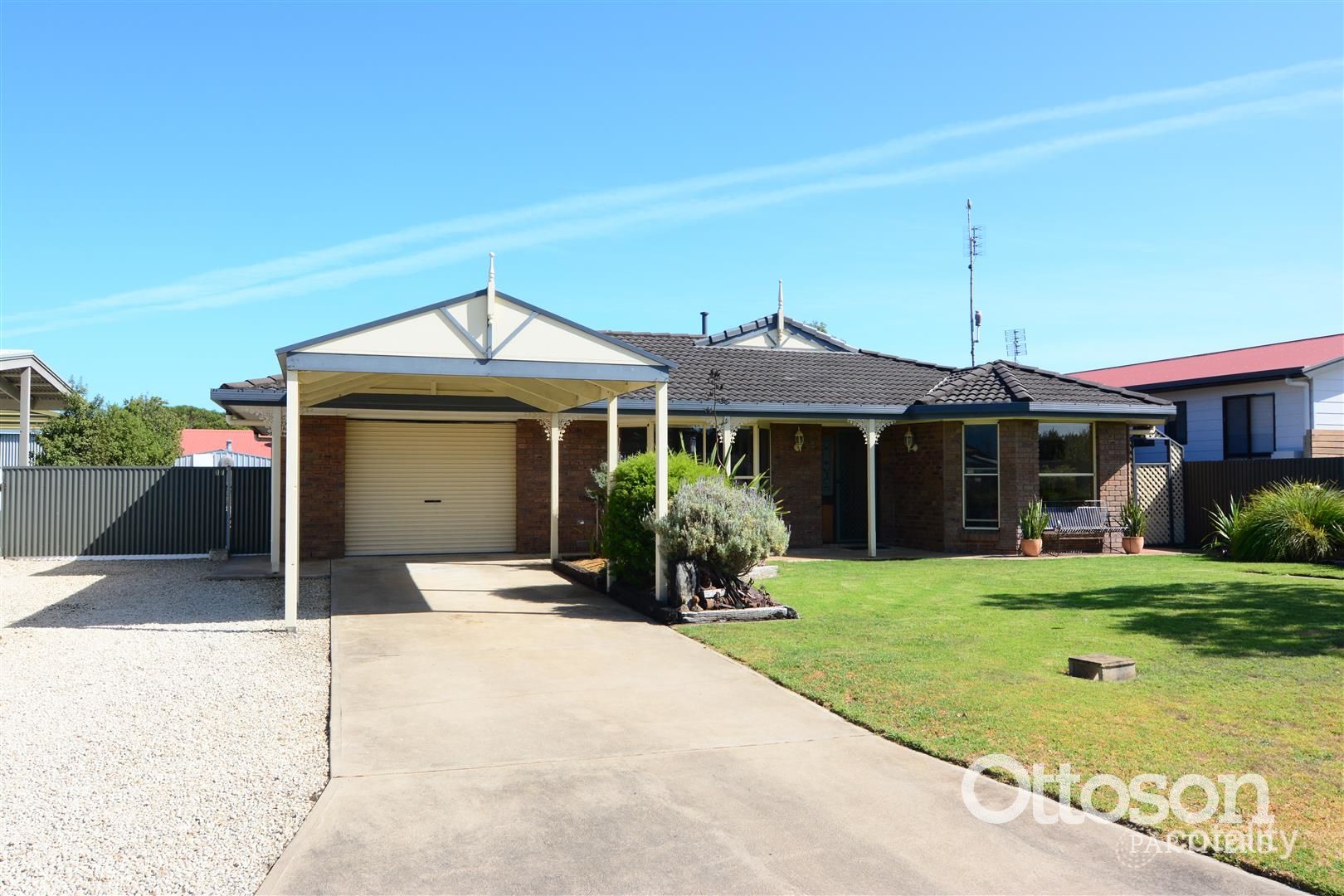 17 Lapwing Ave, Robe, SA 5276
