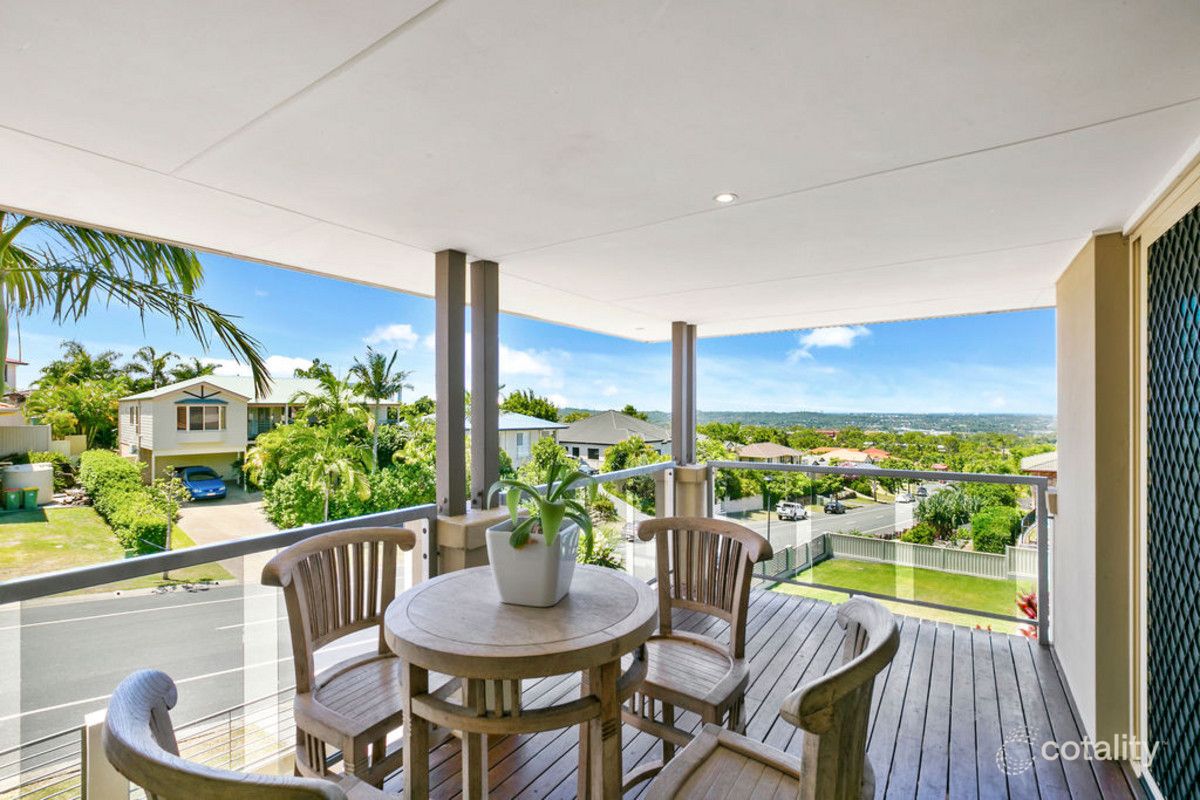 60 Armstrong Way, Highland Park, QLD 4211