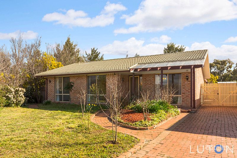 11 Wilhelmi Cres, Banks, ACT 2906