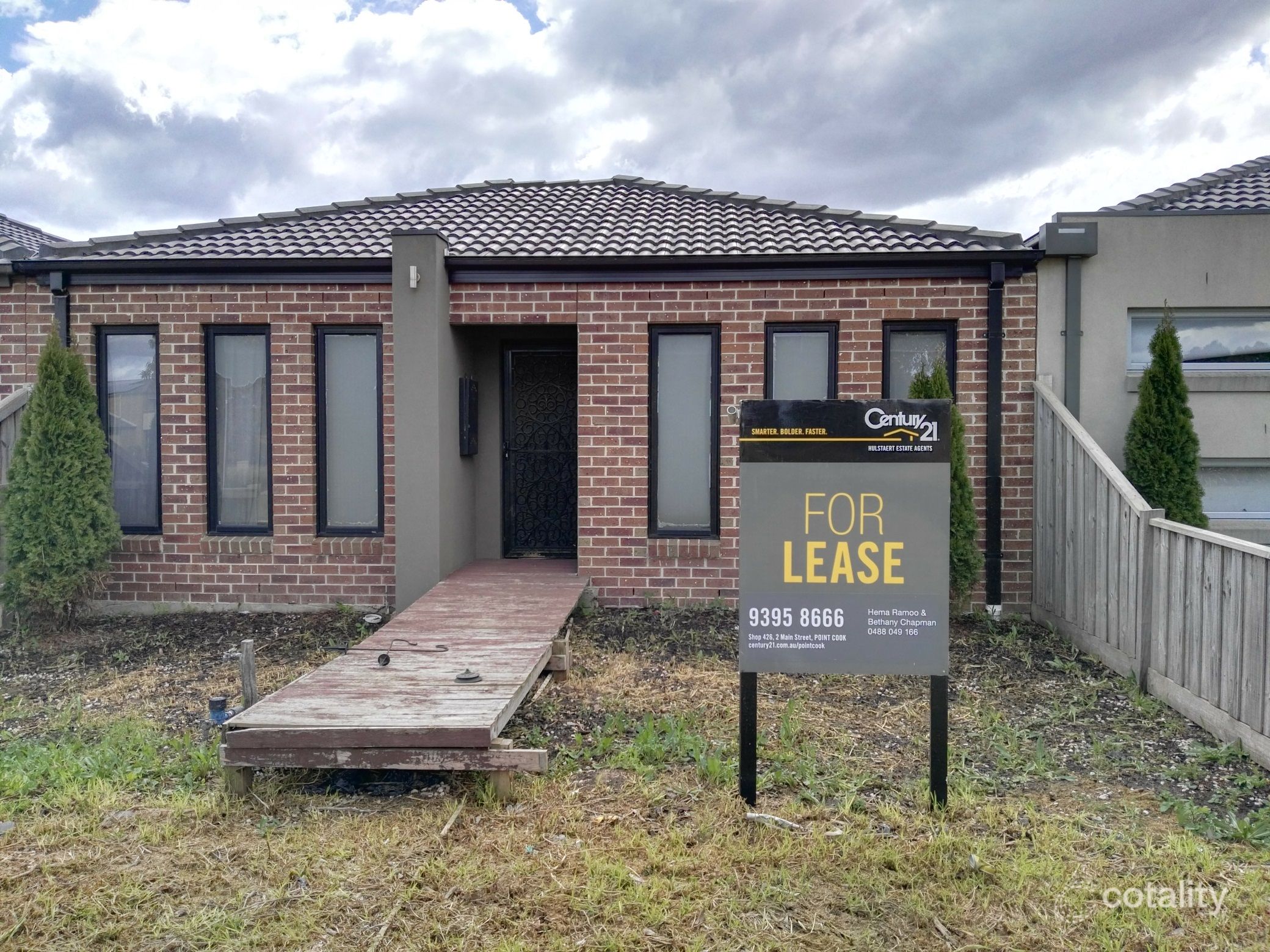 4 Earlsferry Lane, Deer Park, VIC 3023