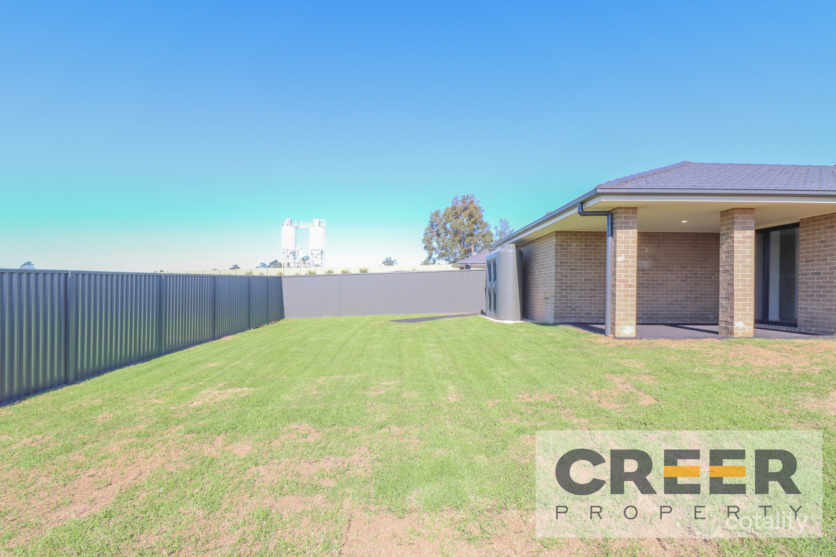 81 Aberglasslyn Rd, Rutherford, NSW 2320