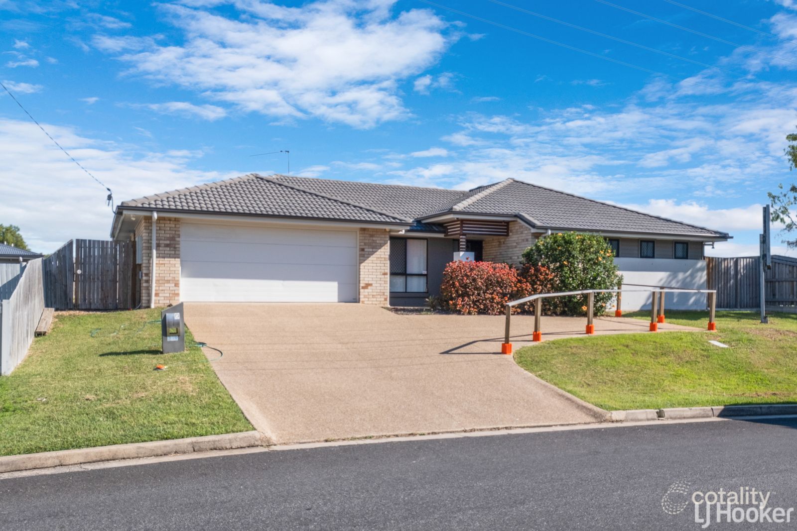 237-239 Victoria Pl, Berserker, QLD 4701