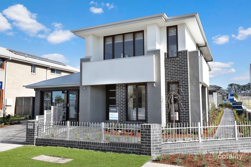 18 Dipodium Ave, Denham Court, NSW 2565