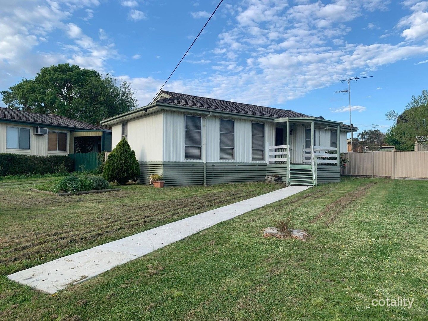 14 Andrew St, Kilmore, VIC 3764