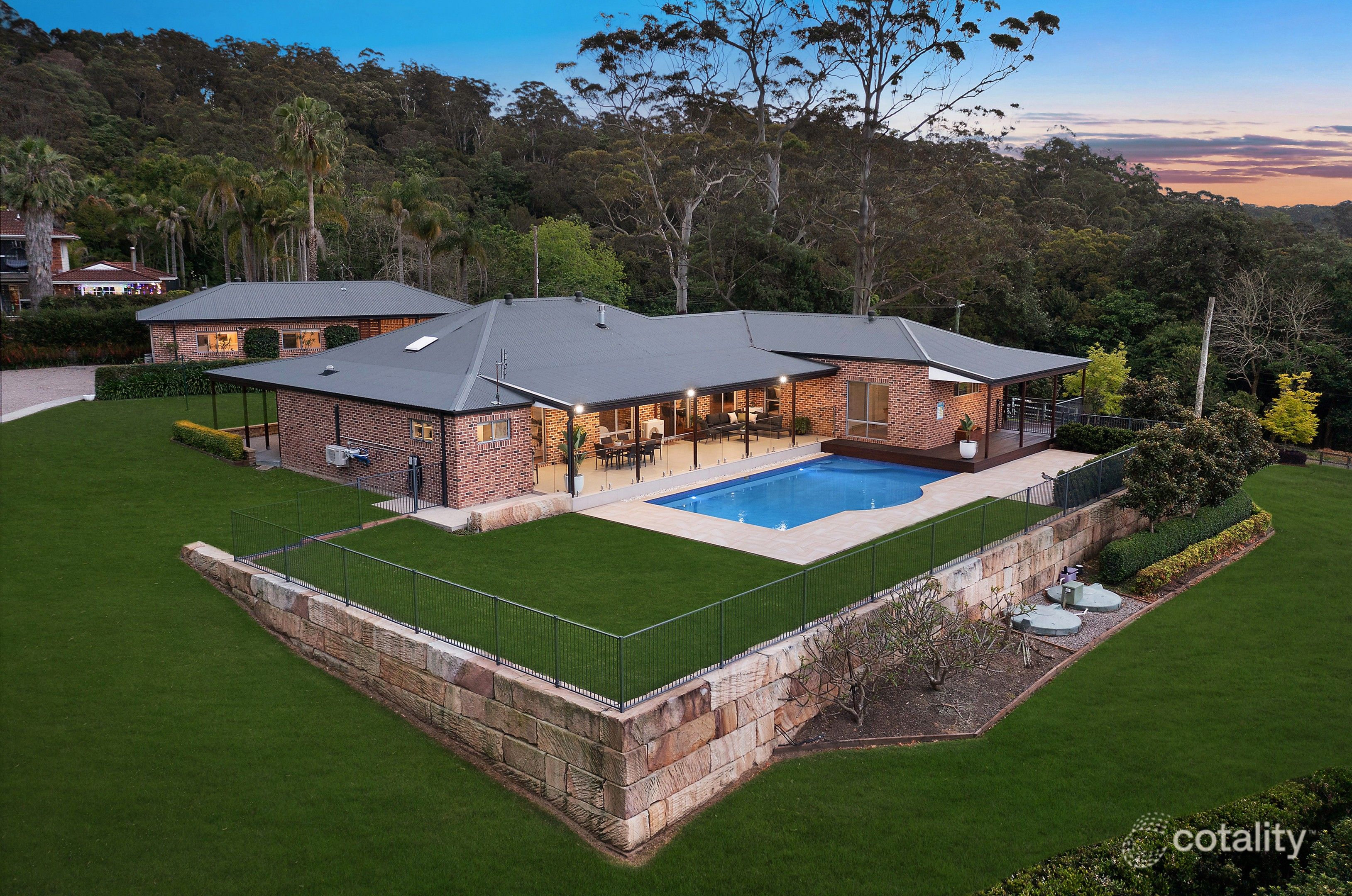 34 Teralba St, Lisarow, NSW 2250