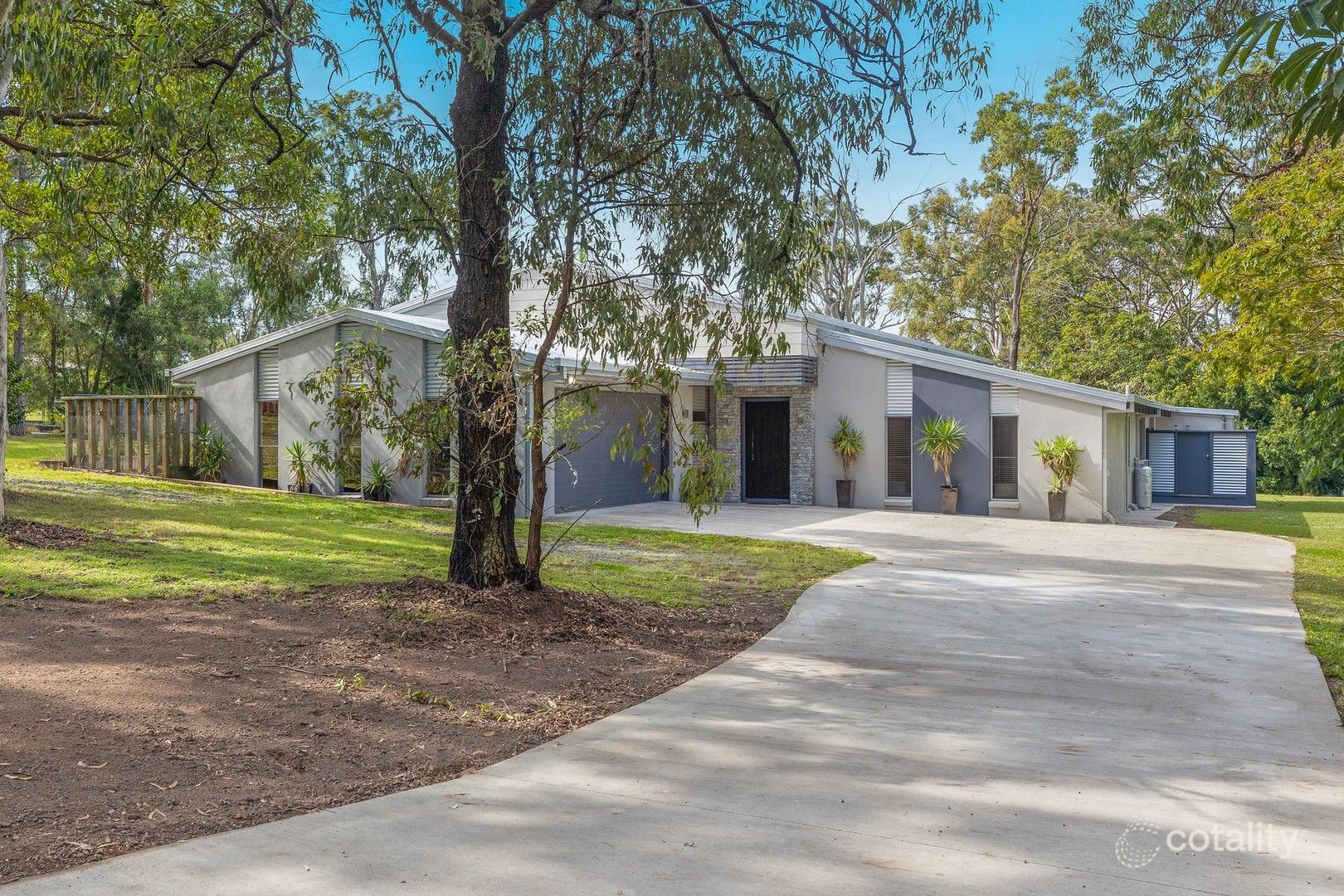 120-122 Springacre Rd, Thornlands, QLD 4164